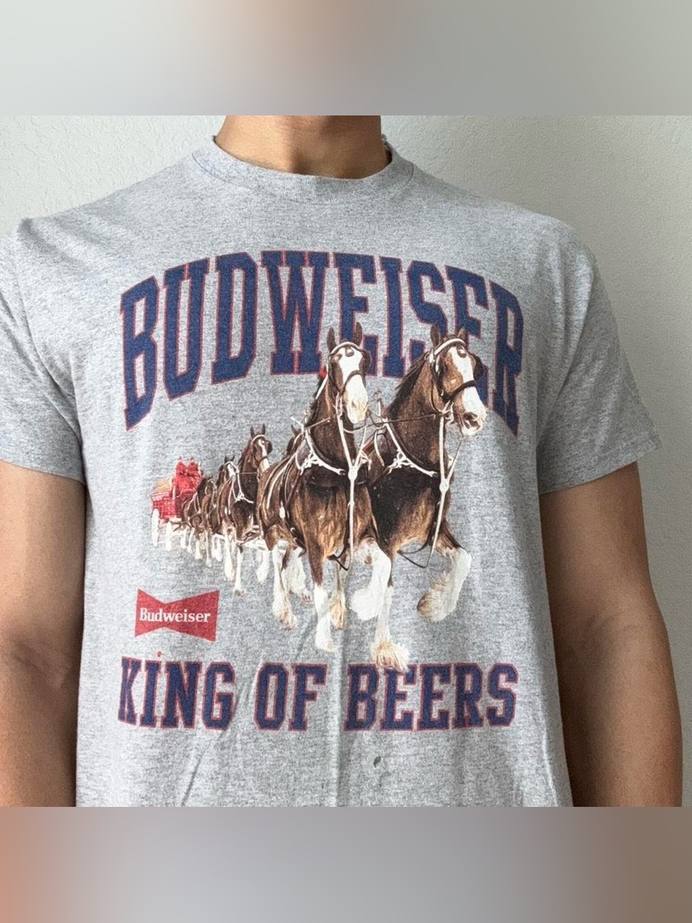 Vintage 2000s Budweiser King of Beers Graphics Gray Tee Shirt